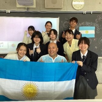 【特色教育】GSコース1年生「世界の料理」― アルゼンチンの食文化を味わう特別授業