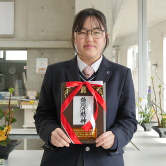 【クラブ】書道部 森田さん(中学２年)  コンクールで表彰されました！